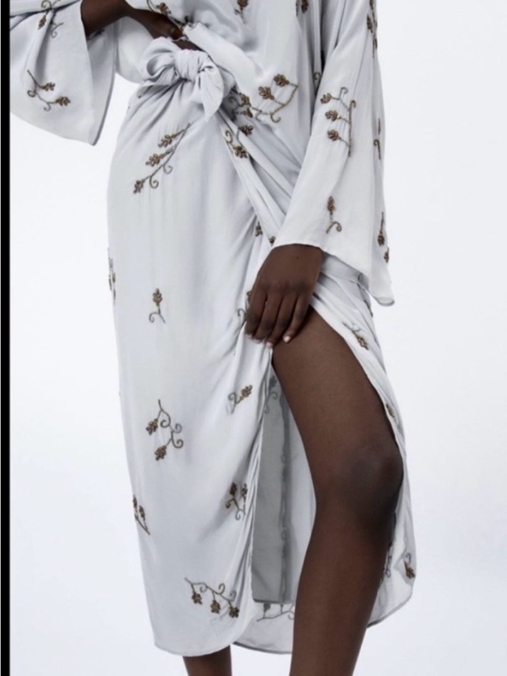 Zara Cream Embroidered Floral SKIRT LIMITED EDITION